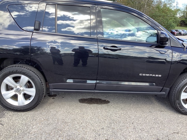 2016 Jeep Compass Latitude photo 6