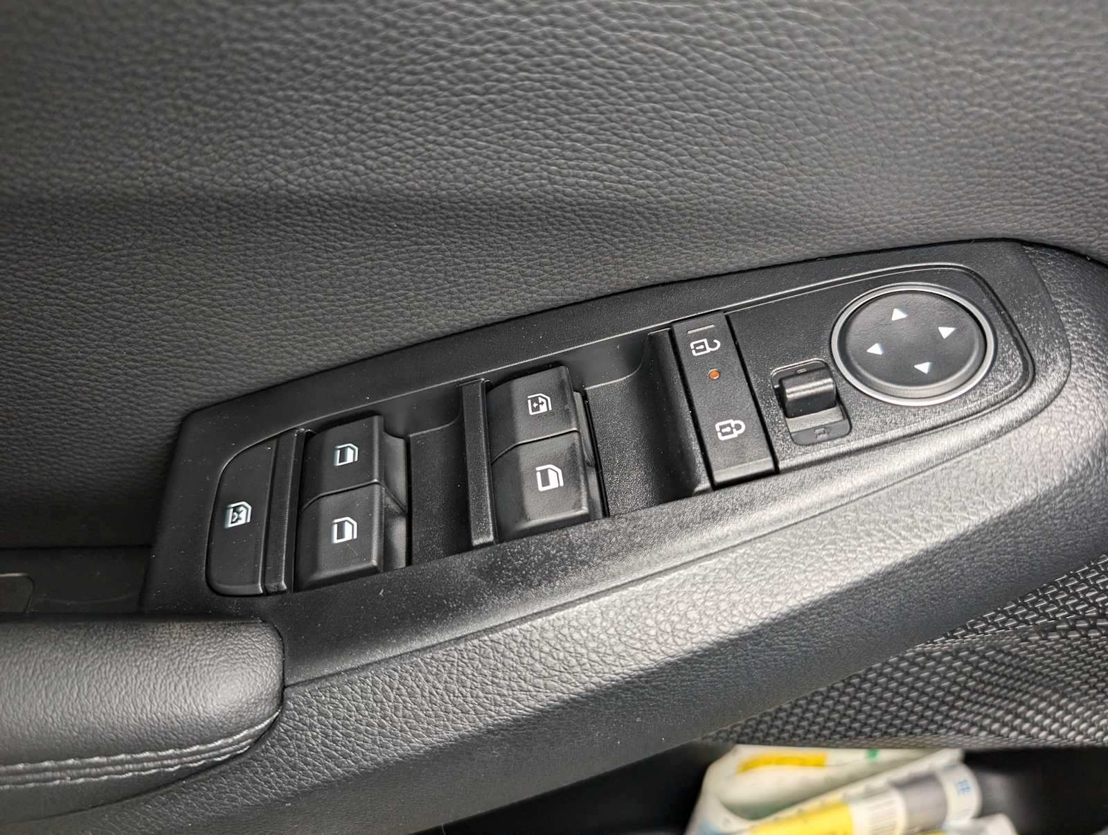 2026 Kia Seltos EX photo 28