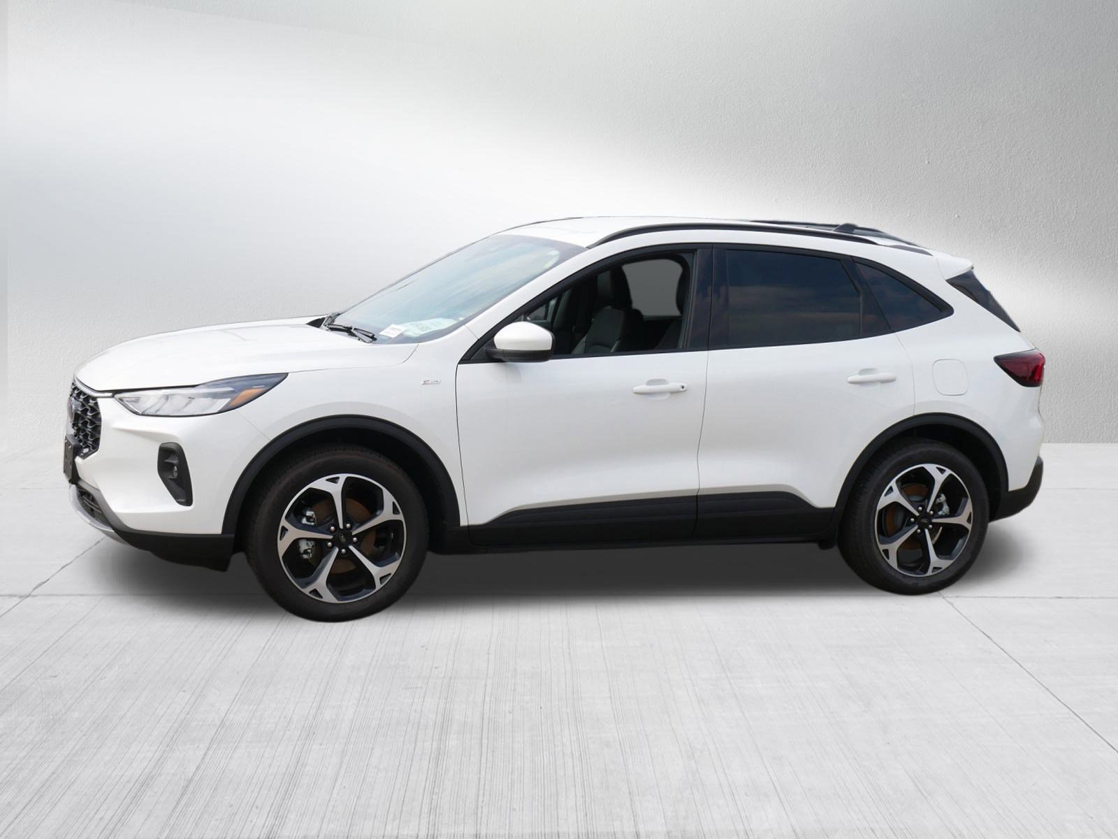 2025 Ford Escape ST-Line Select photo 3