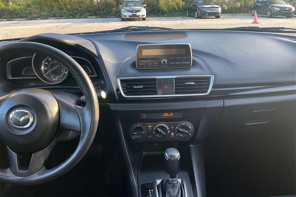2015 Mazda Mazda3 i SV photo 5