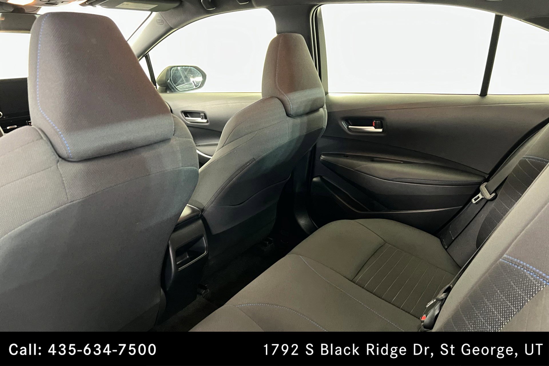 2021 Toyota Corolla SE photo 19