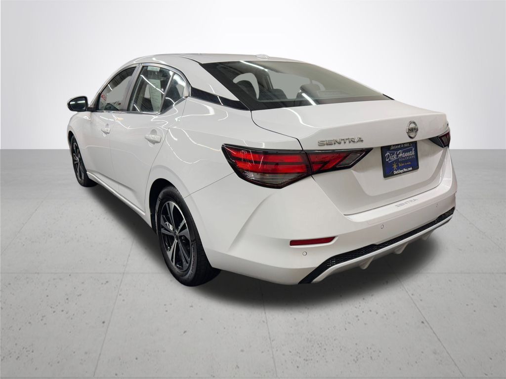 2023 Nissan Sentra SV photo 4