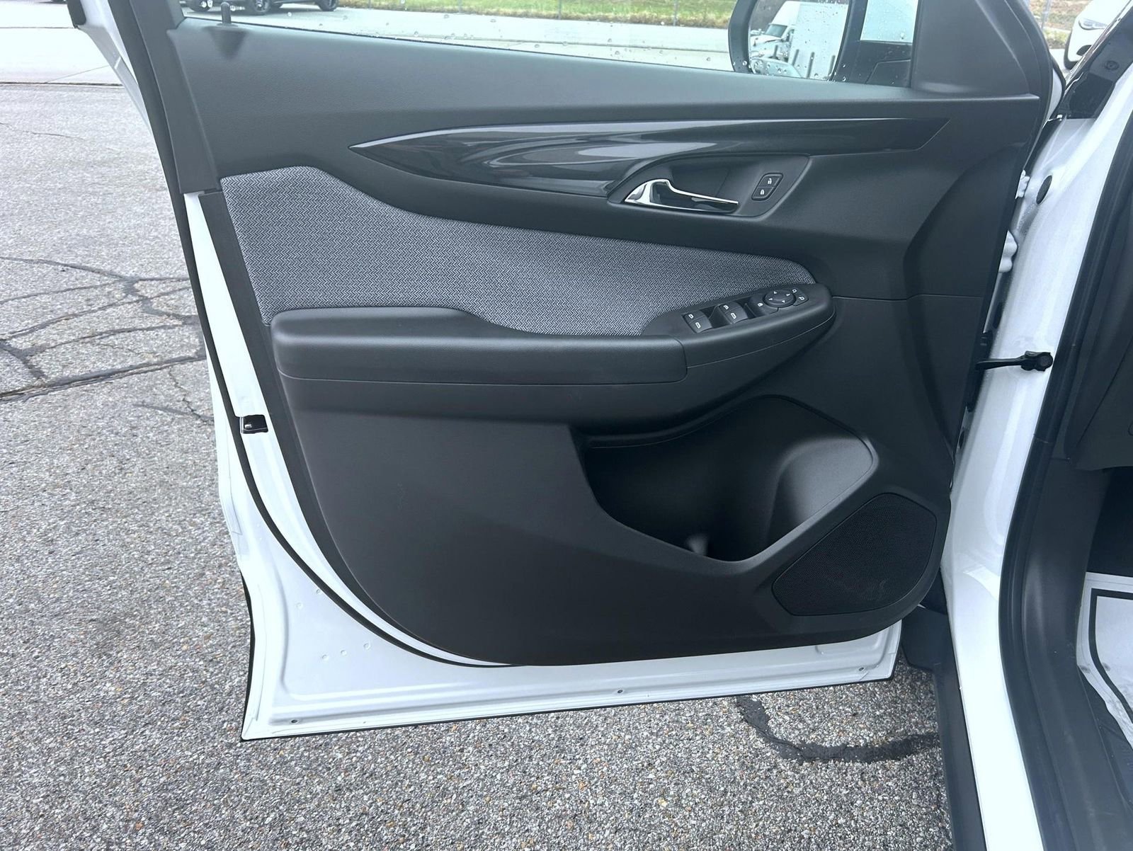 2026 Chevrolet Trailblazer LT photo 4