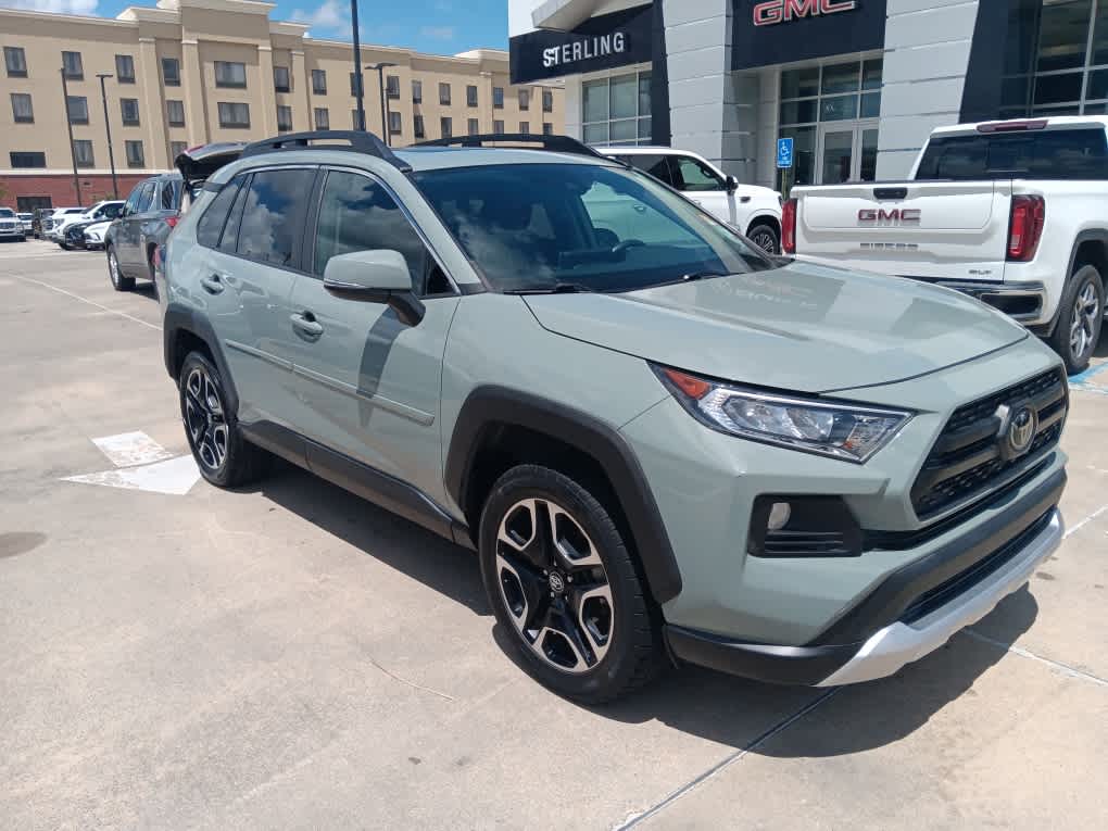 2019 Toyota RAV4 Adventure photo 4