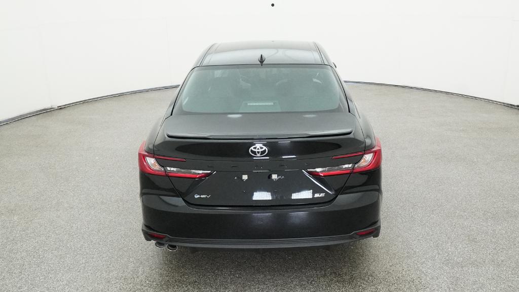 2025 Toyota Camry SE photo 15