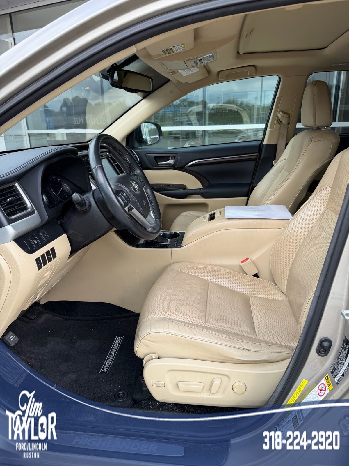 2014 Toyota Highlander Base Hybrid photo 2
