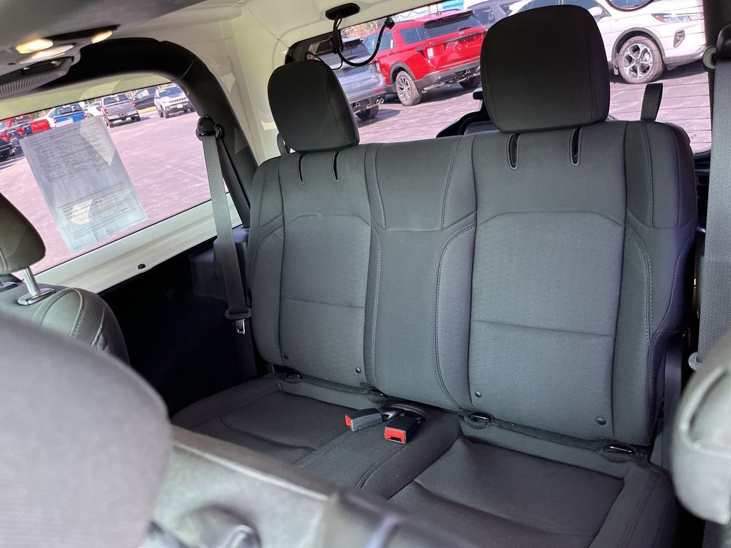 2019 Jeep Wrangler Sport photo 20