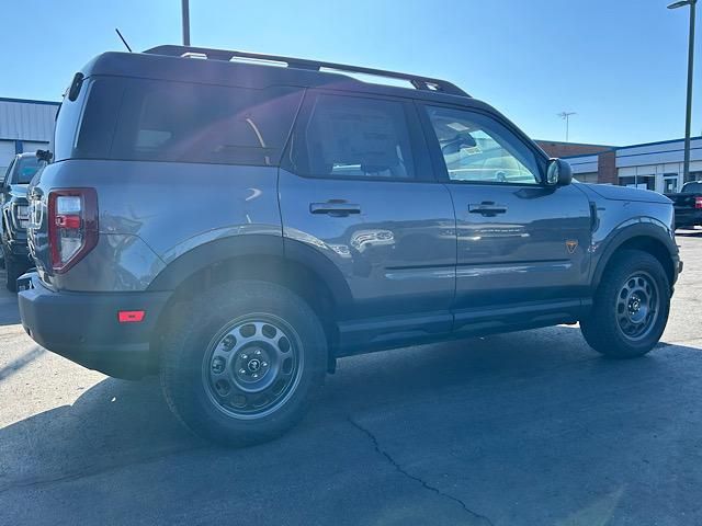 2024 Ford Bronco Sport Badlands photo 11