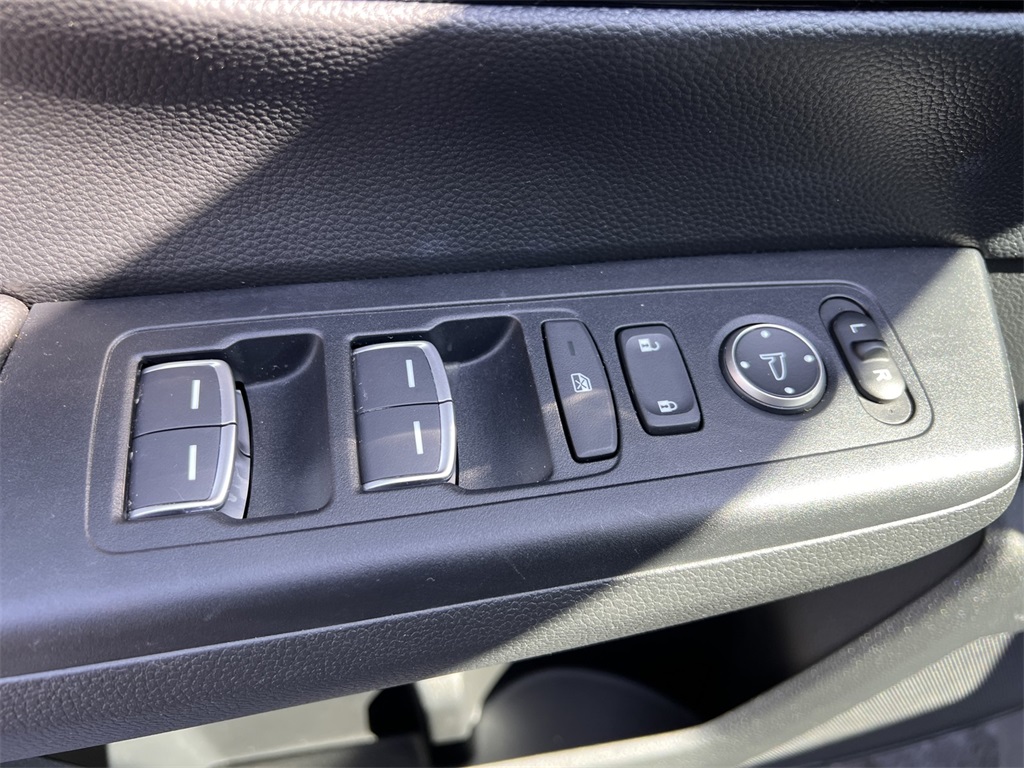 2024 Honda CR-V Hybrid Sport Touring photo 22