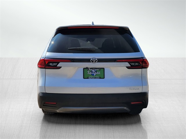 2024 Toyota Grand Highlander XLE photo 4