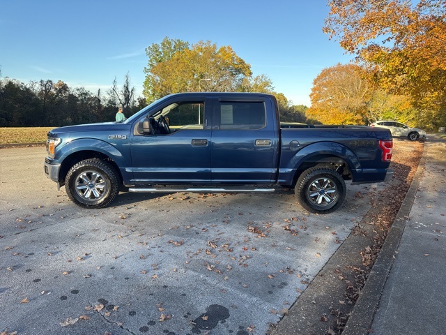 2019 Ford F-150 XLT photo 3