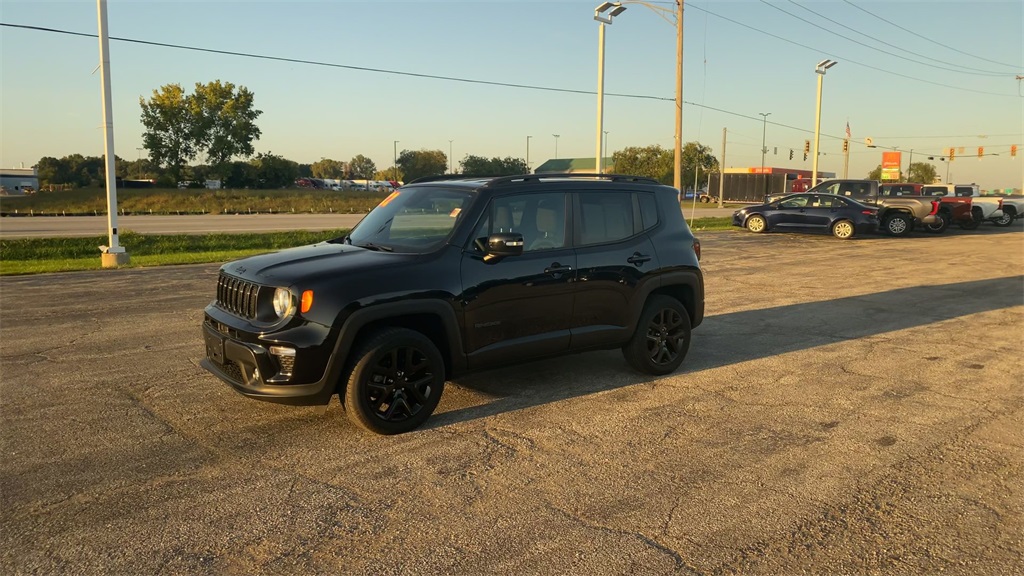 2022 Jeep Renegade Altitude photo 4