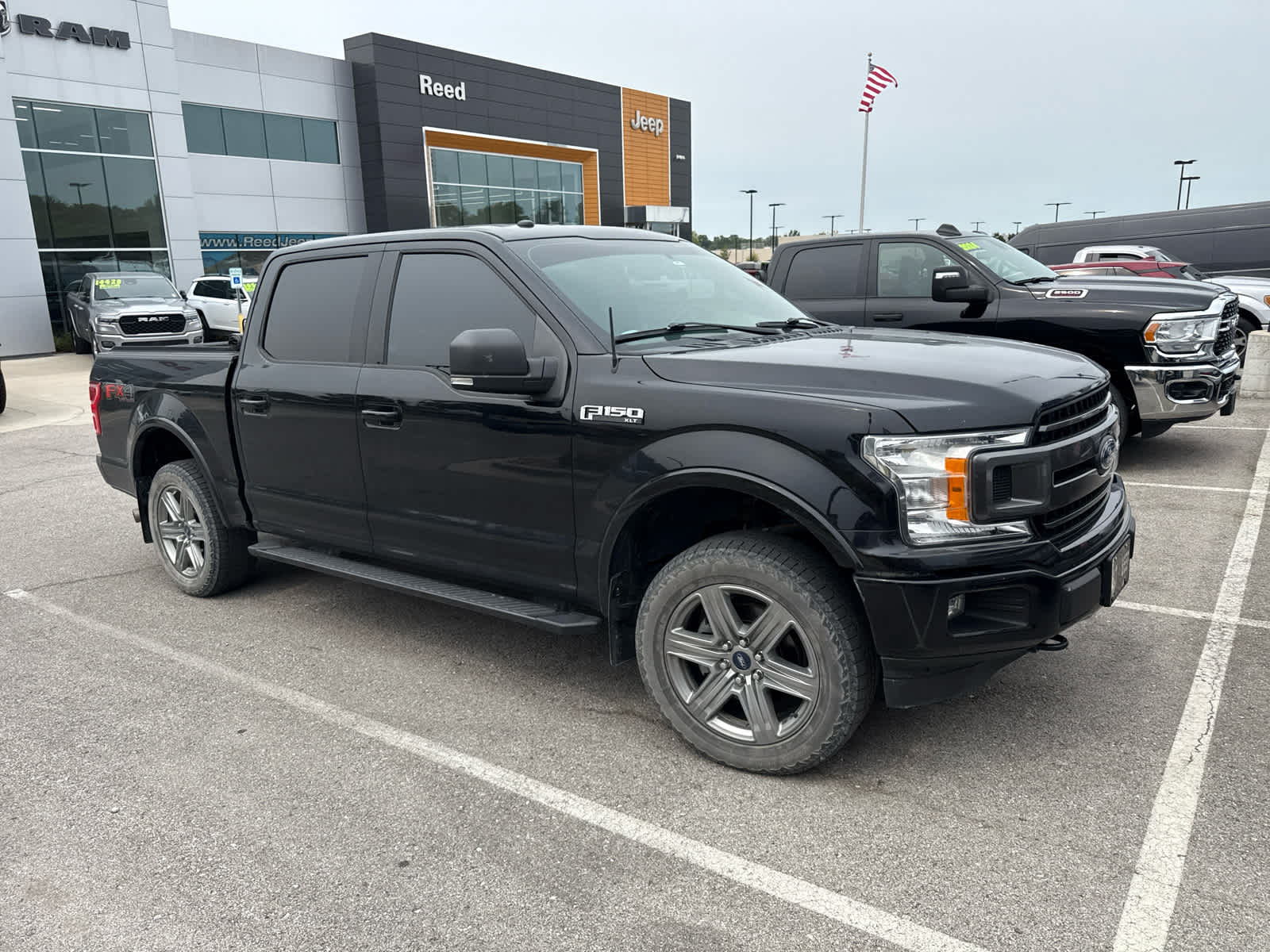 2018 Ford F-150 XLT photo 3