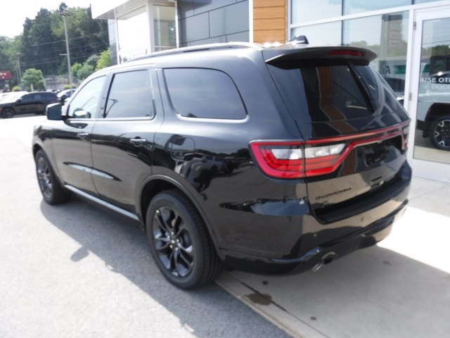 2025 Dodge Durango R/T Plus photo 9