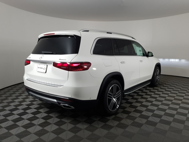 2025 Mercedes Benz GLS 450 4MATIC photo 4