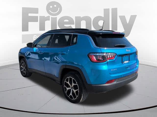 2025 Jeep Compass Limited photo 7
