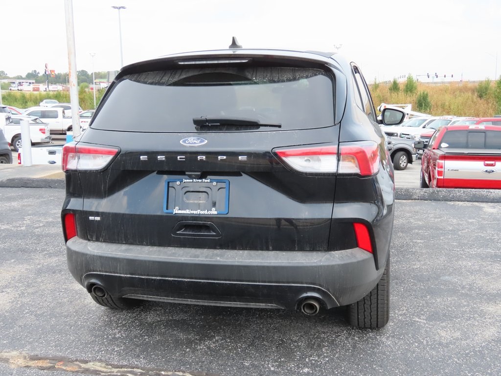 2022 Ford Escape SE photo 10