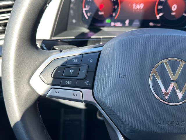 2025 Volkswagen Atlas Peak Edition photo 44