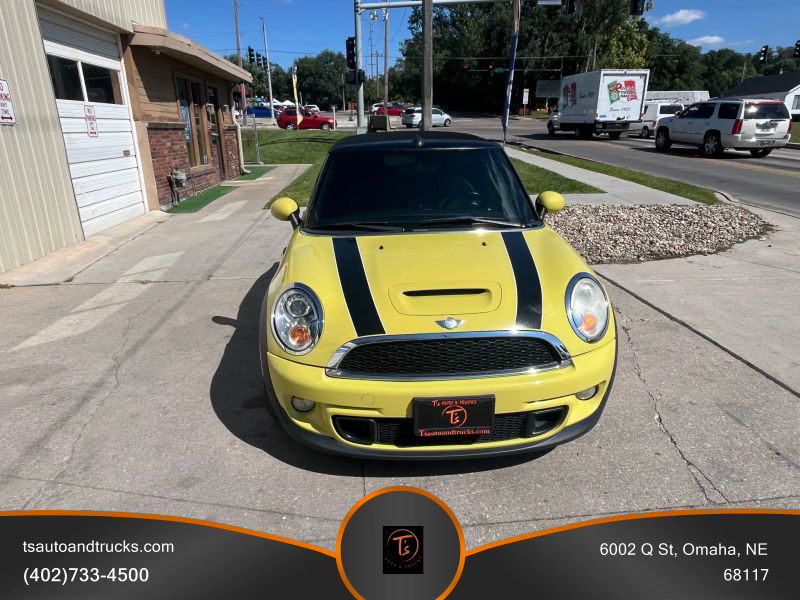 2011 Mini Cooper Convertible S photo 7