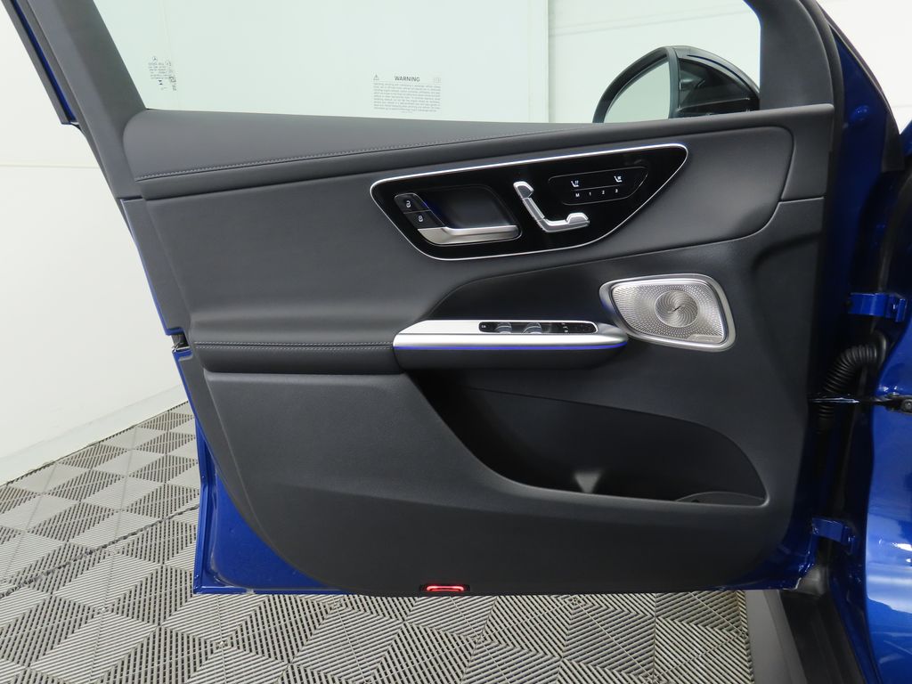 2026 Mercedes Benz GLC 350e 4MATIC photo 25