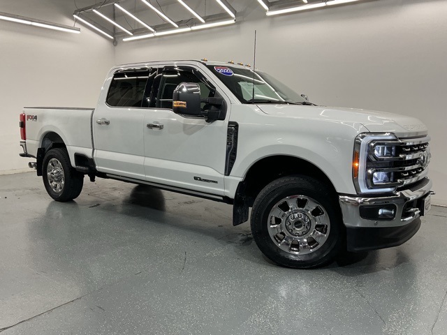 2023 Ford F-250 photo 2
