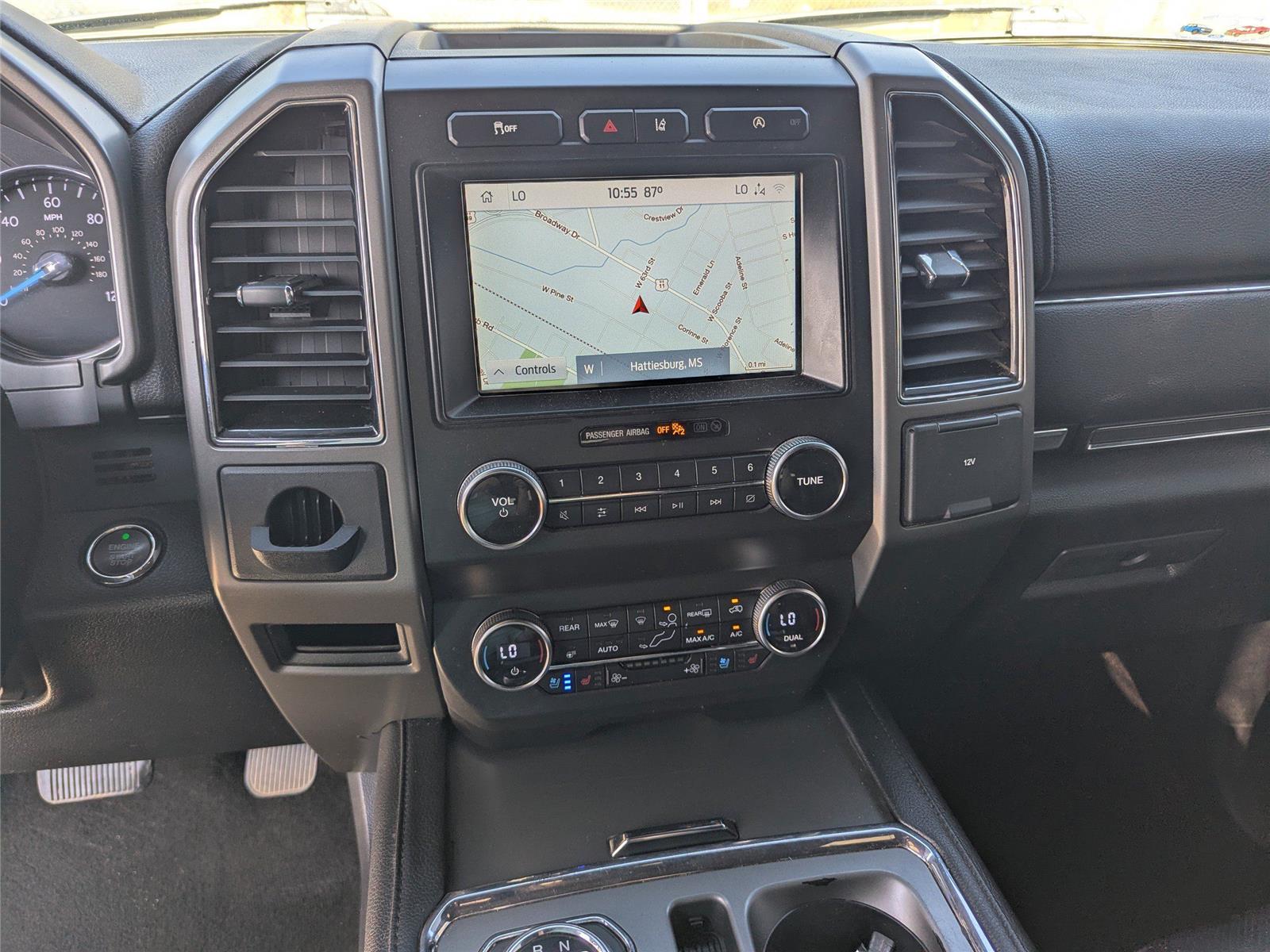 2020 Ford Expedition MAX XLT photo 22