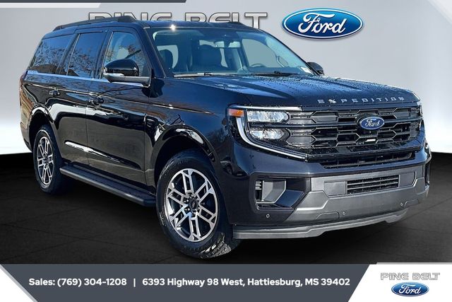 2025 Ford Expedition Active's photo