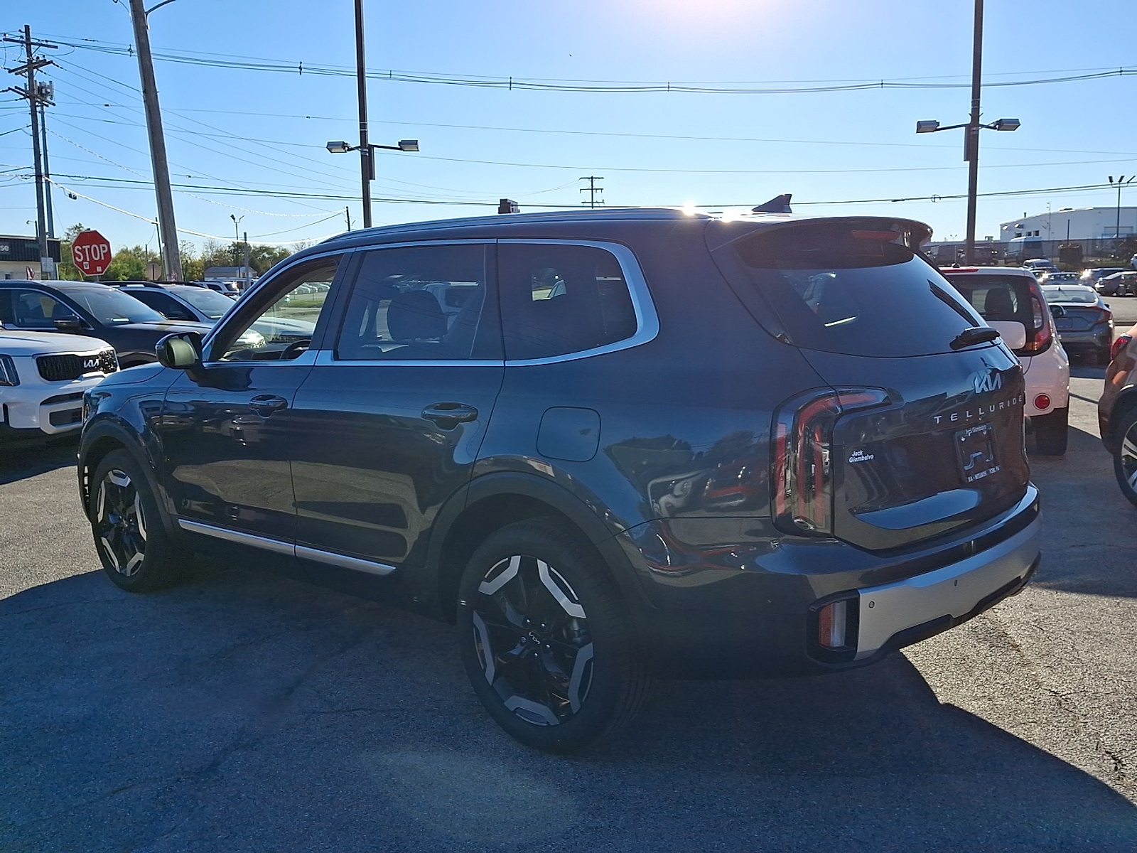 2024 Kia Telluride EX photo 3