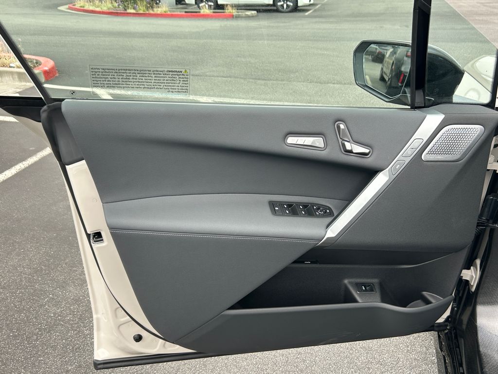 2026 Bmw iX iX M70 photo 11
