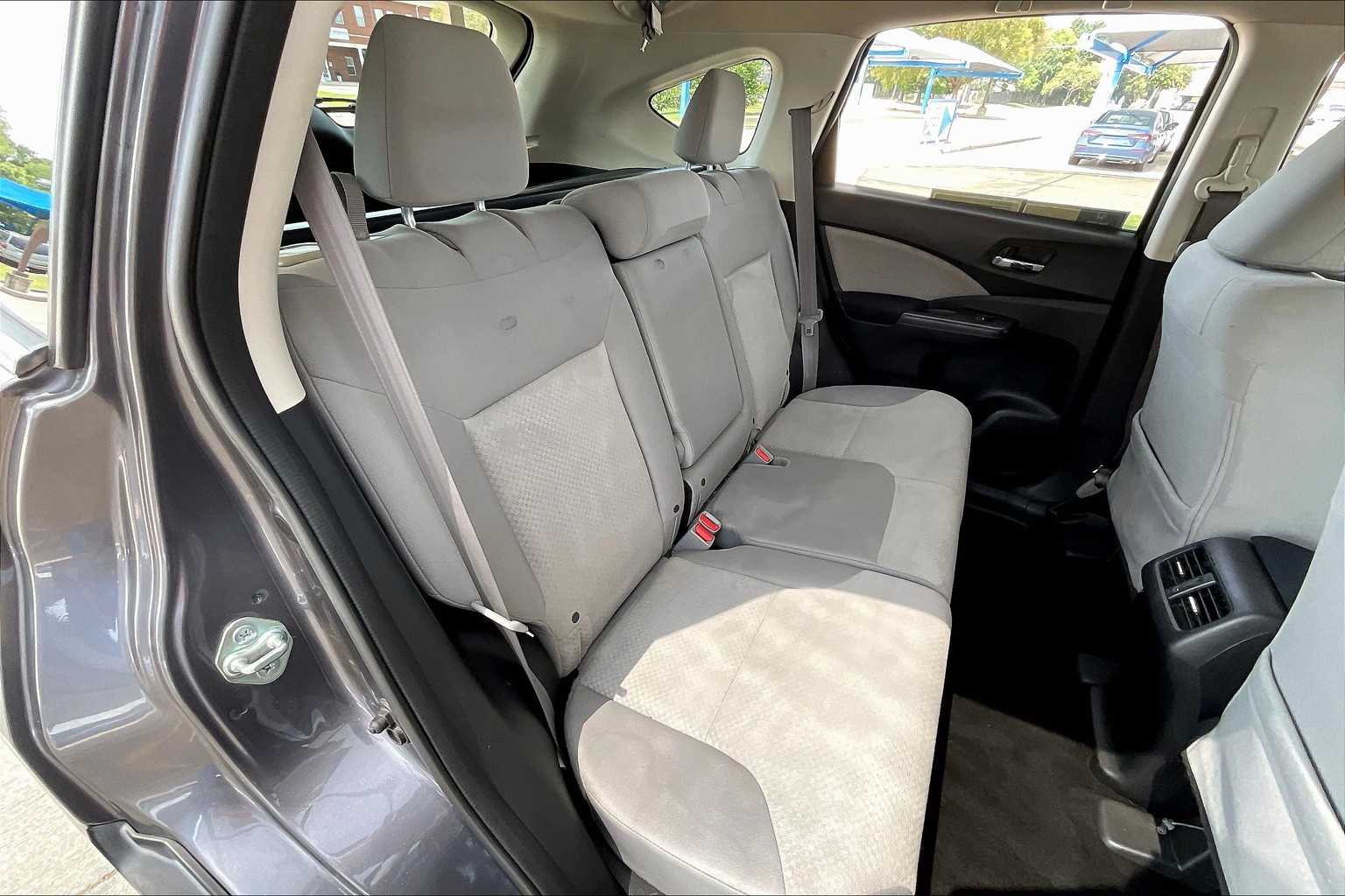 2016 Honda CR-V EX photo 18
