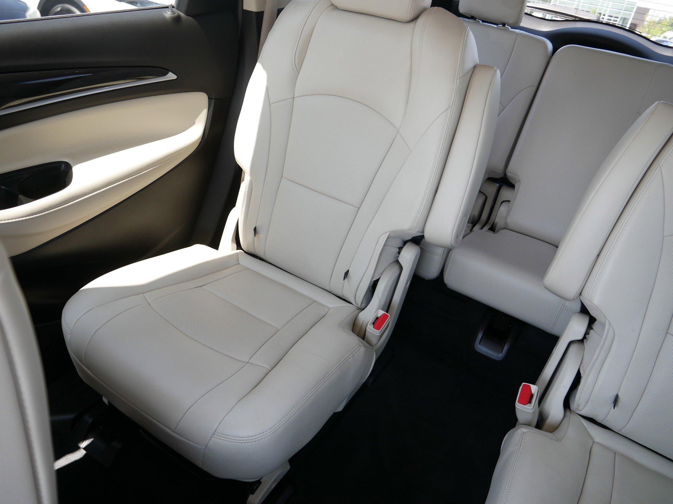 2023 Buick Enclave Premium photo 12