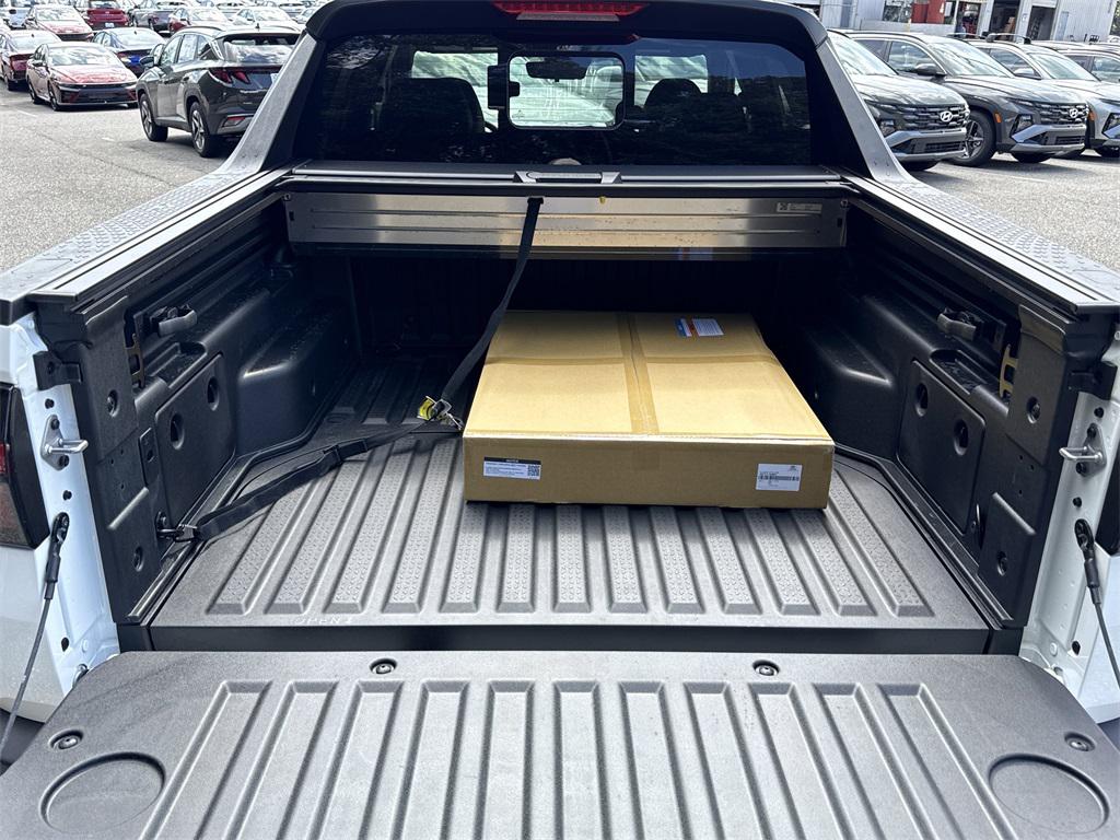 2026 Hyundai Santa Cruz SEL Activity photo 5
