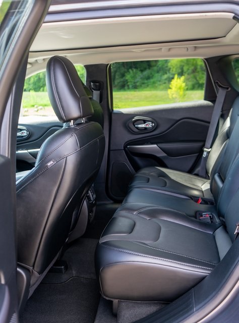 2022 Jeep Cherokee Limited photo 7