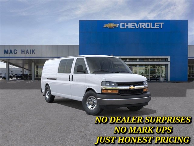 2025 Chevrolet Express Cargo Work Van's photo