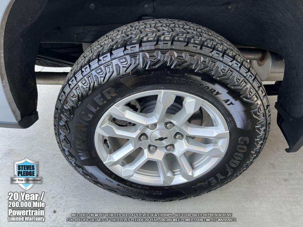 2025 Chevrolet Silverado 1500 RST photo 35