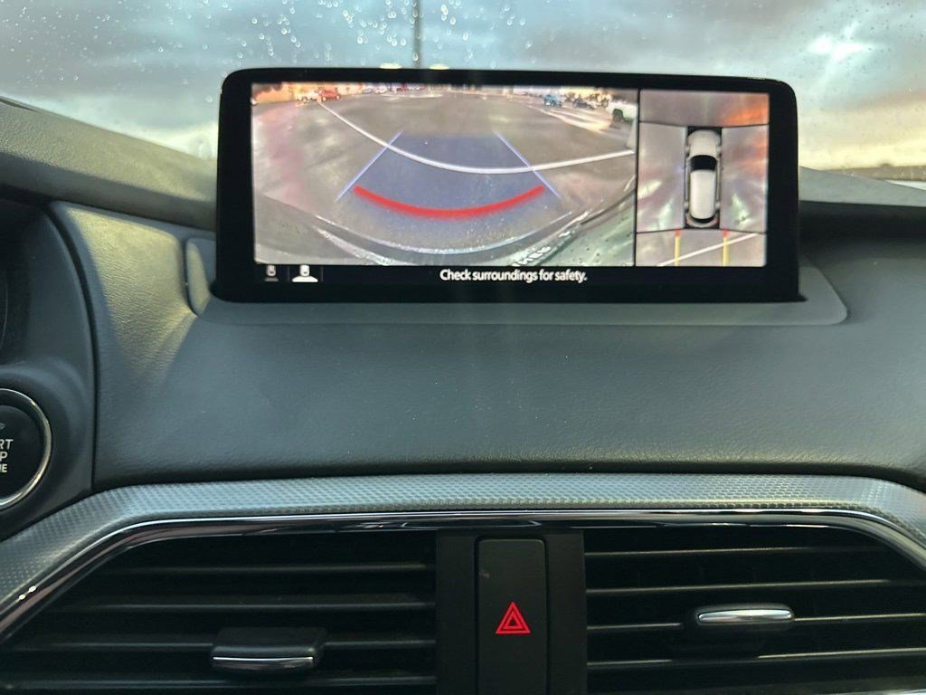 2023 Mazda CX-9 Signature photo 17