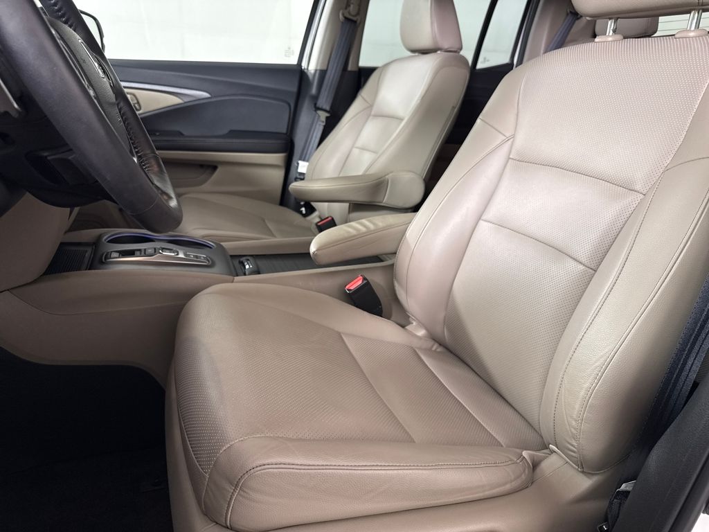 2023 Honda Ridgeline RTL-E photo 9