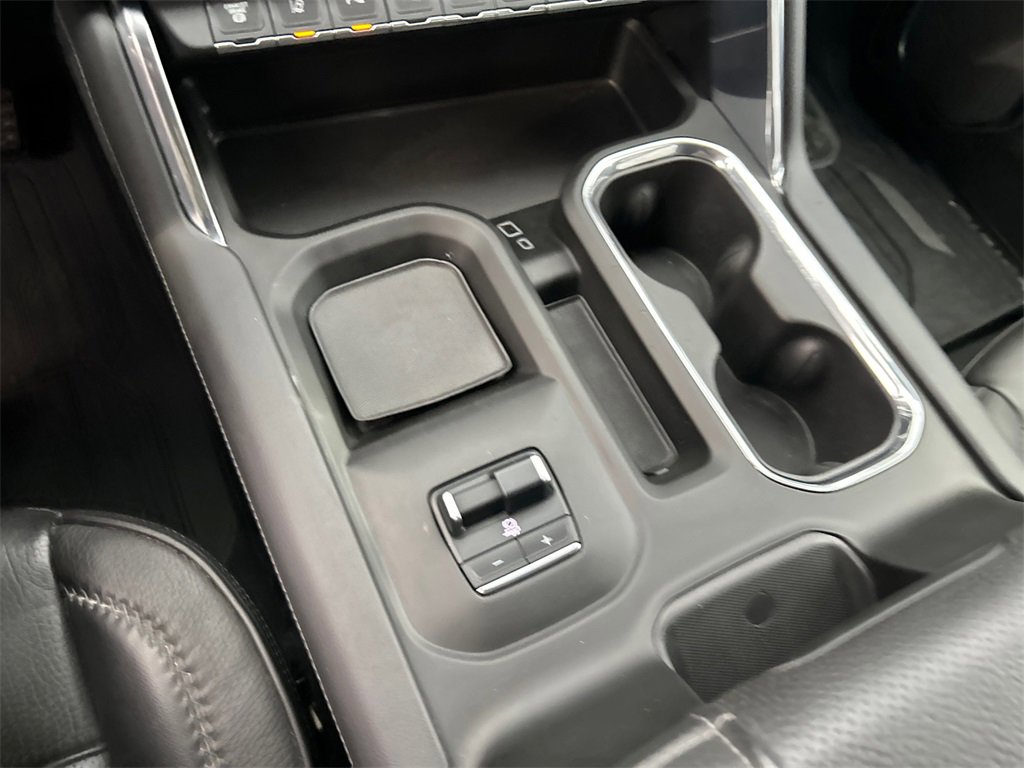 2024 GMC SIERRA HD - Image 25