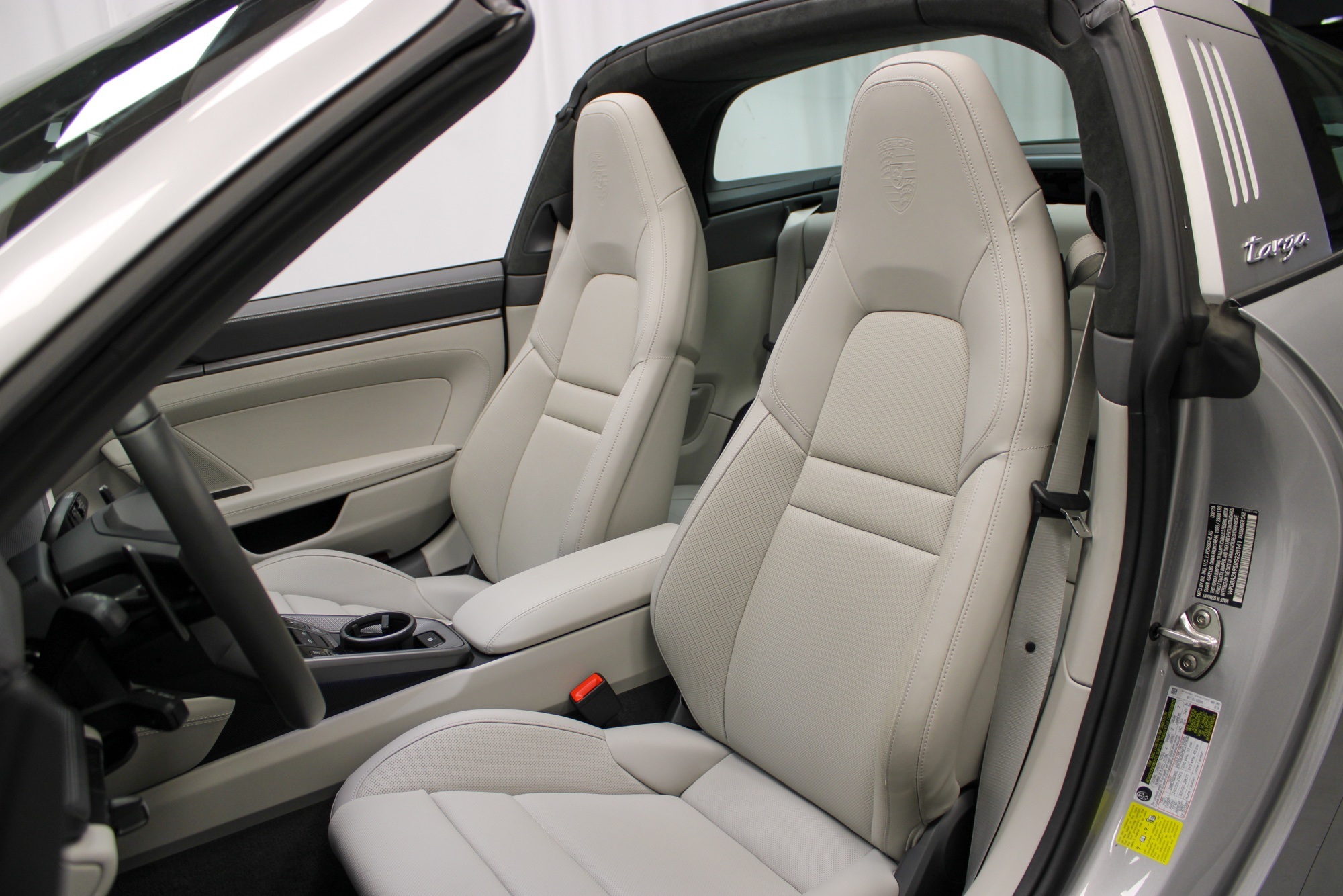 2024 Porsche 911 Targa 4 photo 5