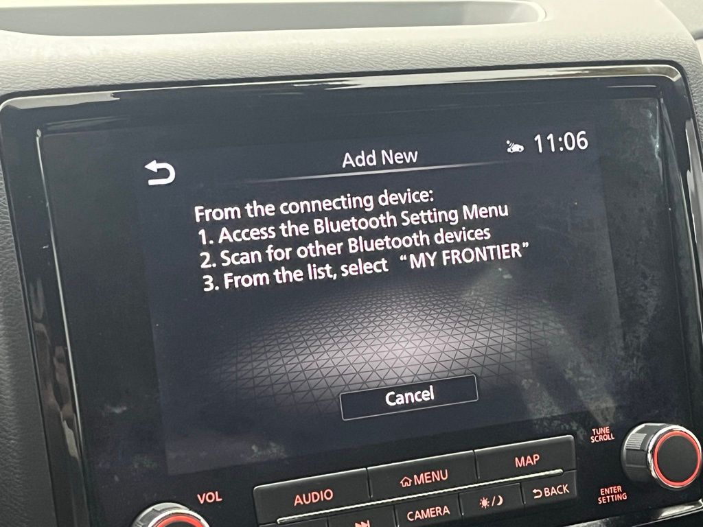 2023 Nissan Frontier PRO-4X photo 3
