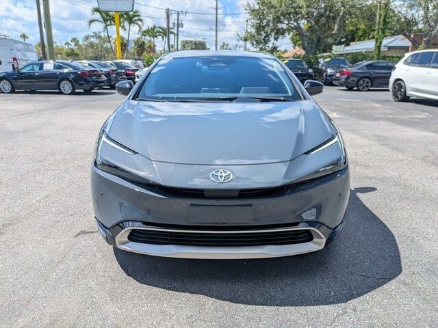 2023 Toyota Prius Prime XSE Premium photo 2