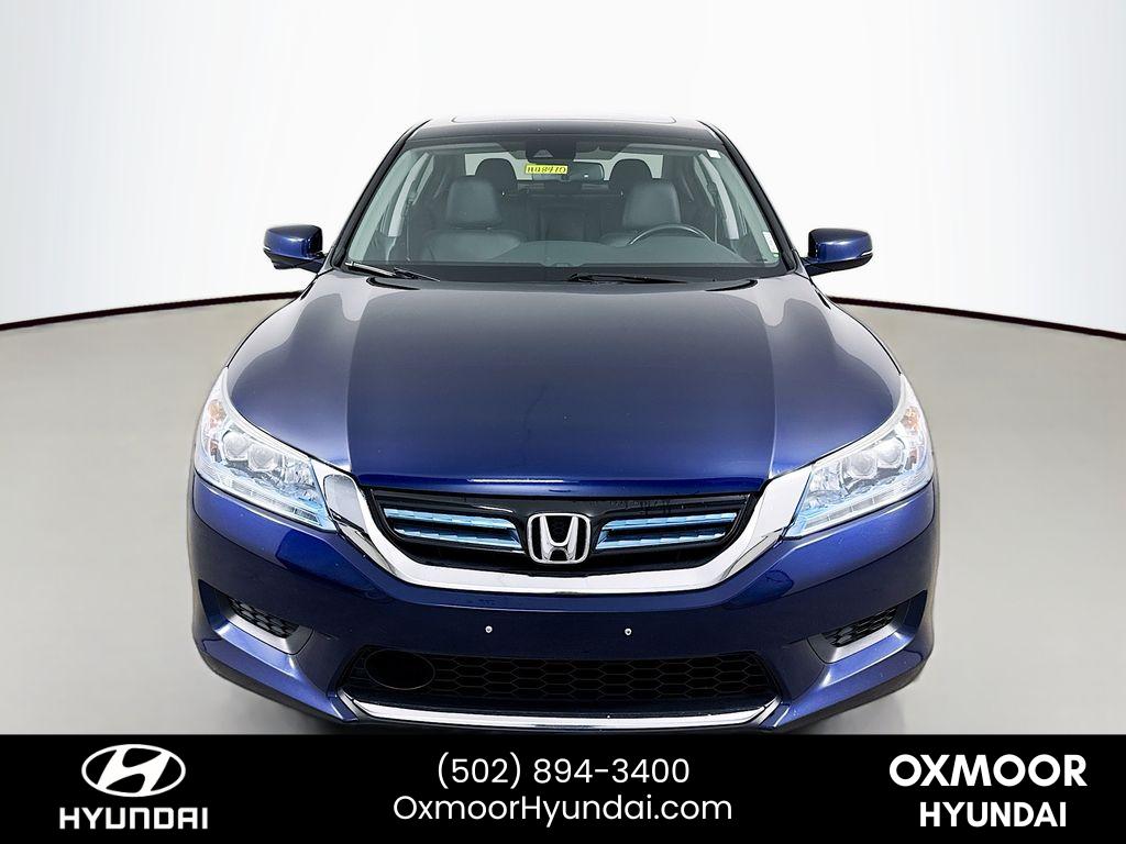 2015 Honda Accord Hybrid Touring photo 2
