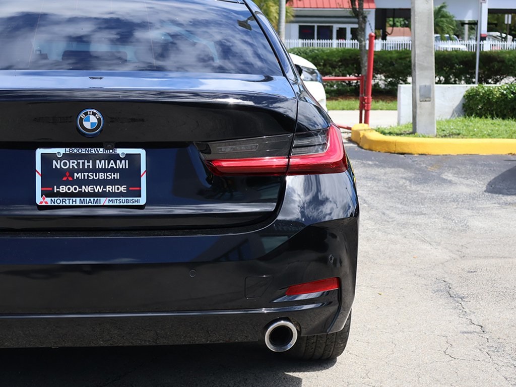2023 Bmw 330e photo 13