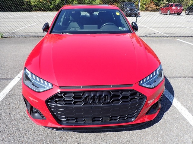 2022 Audi A4 45 S line Premium Plus photo 8