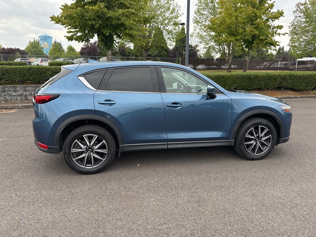 2017 Mazda CX-5 Grand Touring Premium photo 6