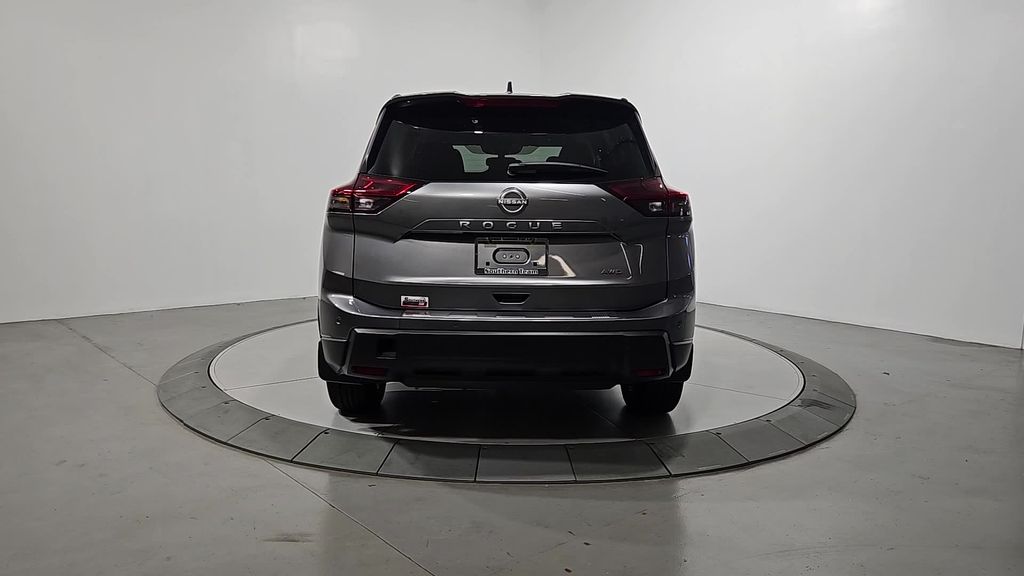 2026 Nissan Rogue SV photo 4