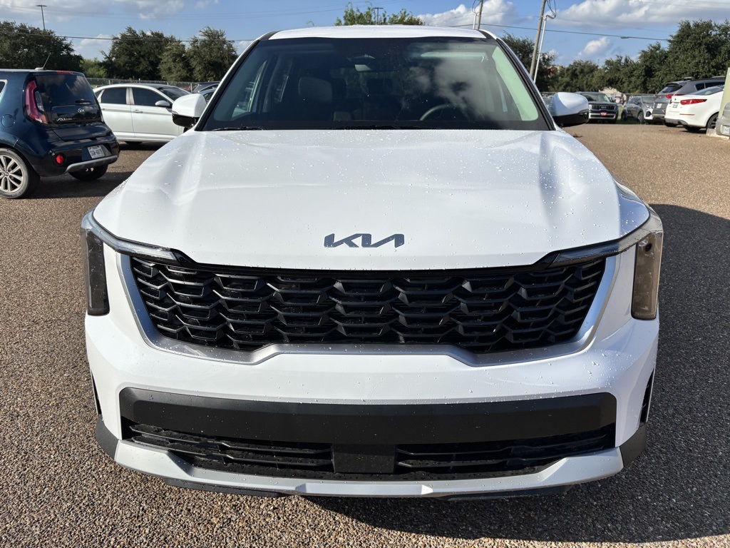 2026 Kia Sorento LX photo 2