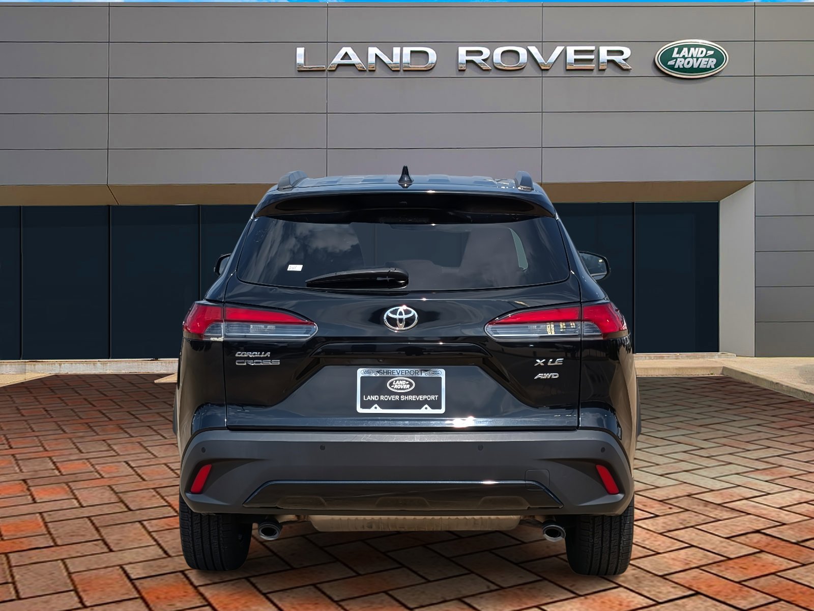 2022 Toyota Corolla Cross XLE photo 4