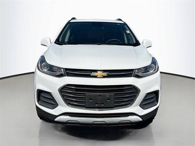 2017 Chevrolet Trax LT photo 2