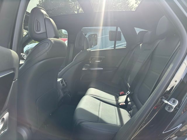 2026 Mercedes Benz GLC 350e 4MATIC photo 19